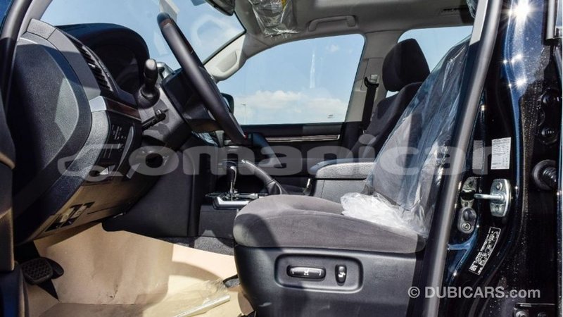 Big with watermark toyota land cruiser dhufar import dubai 3482