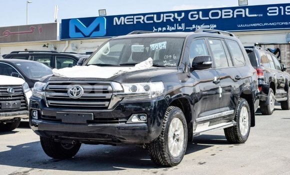 Buy Import Toyota Land Cruiser Black Car in Import - Dubai in Dhufar Buy Import Toyota Land Cruiser Black Car in Import - Dubai in Dhufar