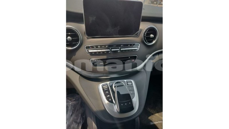 Big with watermark mercedes benz 250 dhufar import dubai 3488