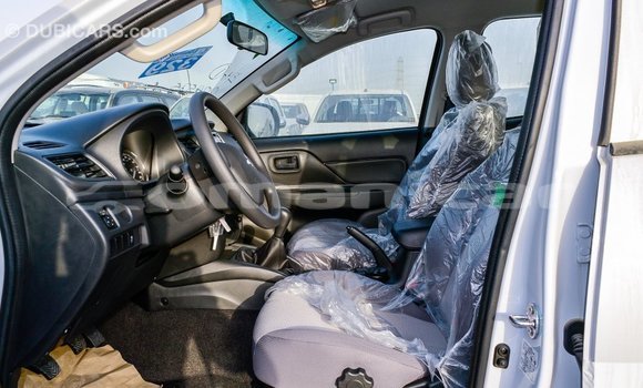 Buy Import Mitsubishi L200 White Car in Import - Dubai in Dhufar Buy Import Mitsubishi L200 White Car in Import - Dubai in Dhufar