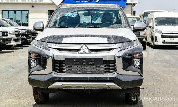 Buy Import Mitsubishi L200 Other Car in Import - Dubai in Dhufar Buy Import Mitsubishi L200 Other Car in Import - Dubai in Dhufar