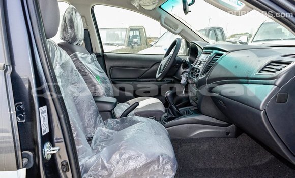 Buy Import Mitsubishi L200 Other Car in Import - Dubai in Dhufar Buy Import Mitsubishi L200 Other Car in Import - Dubai in Dhufar