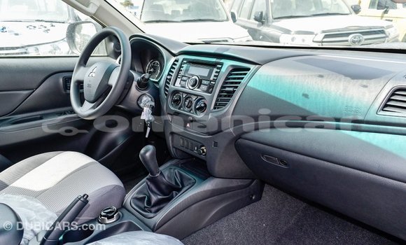 Buy Import Mitsubishi L200 Other Car in Import - Dubai in Dhufar Buy Import Mitsubishi L200 Other Car in Import - Dubai in Dhufar