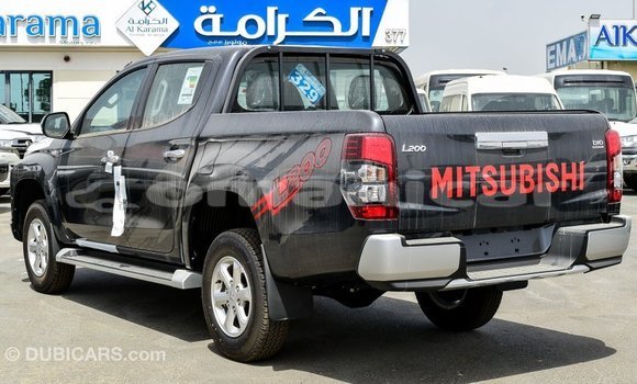 Buy Import Mitsubishi L200 Other Car in Import - Dubai in Dhufar Buy Import Mitsubishi L200 Other Car in Import - Dubai in Dhufar