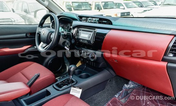Buy Import Toyota Hilux White Car in Import - Dubai in Dhufar Buy Import Toyota Hilux White Car in Import - Dubai in Dhufar