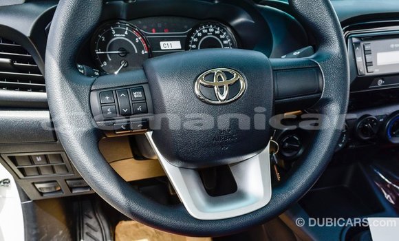 Buy Import Toyota Hilux White Car in Import - Dubai in Dhufar Buy Import Toyota Hilux White Car in Import - Dubai in Dhufar