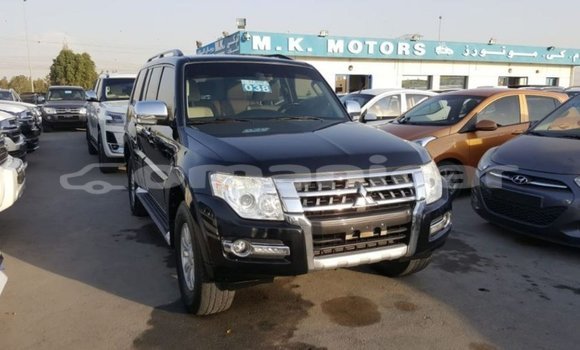 Buy Import Mitsubishi Pajero Black Car in Import - Dubai in Dhufar Buy Import Mitsubishi Pajero Black Car in Import - Dubai in Dhufar