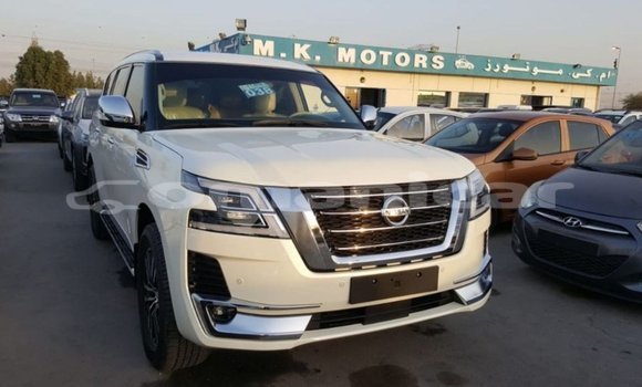 Buy Import Nissan Patrol White Car in Import - Dubai in Dhufar Buy Import Nissan Patrol White Car in Import - Dubai in Dhufar