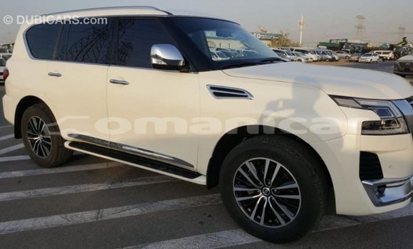 Buy Import Nissan Patrol White Car in Import - Dubai in Dhufar Buy Import Nissan Patrol White Car in Import - Dubai in Dhufar