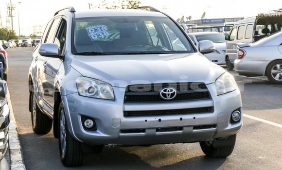 Buy Import Toyota RAV4 Other Car in Import - Dubai in Dhufar Buy Import Toyota RAV4 Other Car in Import - Dubai in Dhufar