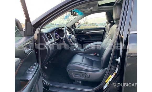 Buy Import Toyota Highlander Black Car in Import - Dubai in Dhufar Buy Import Toyota Highlander Black Car in Import - Dubai in Dhufar