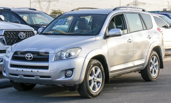 Buy Import Toyota RAV4 Other Car in Import - Dubai in Dhufar Buy Import Toyota RAV4 Other Car in Import - Dubai in Dhufar