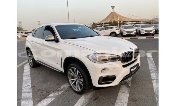 Buy Import BMW X6 White Car in Import - Dubai in Dhufar