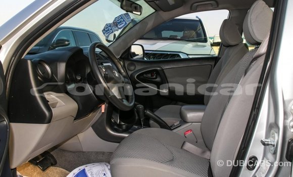 Buy Import Toyota RAV4 Other Car in Import - Dubai in Dhufar Buy Import Toyota RAV4 Other Car in Import - Dubai in Dhufar
