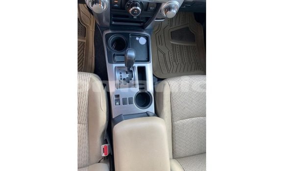 Buy Import Toyota 4Runner White Car in Import - Dubai in Dhufar Buy Import Toyota 4Runner White Car in Import - Dubai in Dhufar