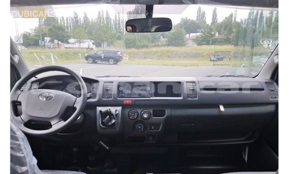 Buy Import Toyota Hiace White Car in Import - Dubai in Dhufar Buy Import Toyota Hiace White Car in Import - Dubai in Dhufar