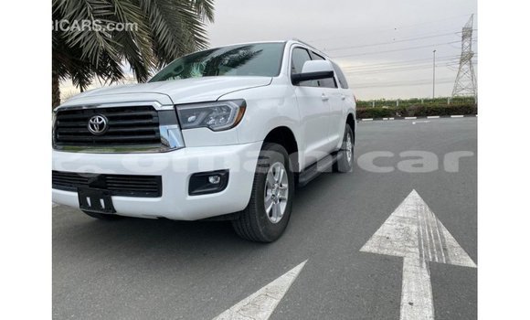 Buy Import Toyota Sequoia White Car in Import - Dubai in Dhufar Buy Import Toyota Sequoia White Car in Import - Dubai in Dhufar
