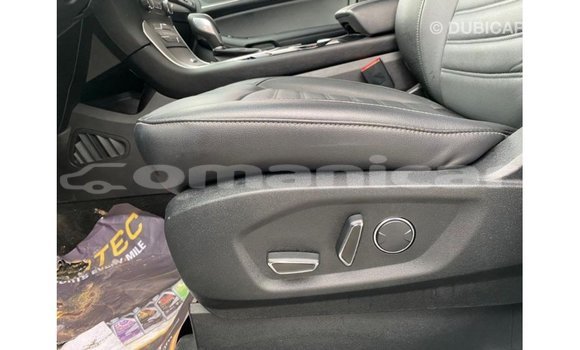 Buy Import Ford Edge White Car in Import - Dubai in Dhufar Buy Import Ford Edge White Car in Import - Dubai in Dhufar