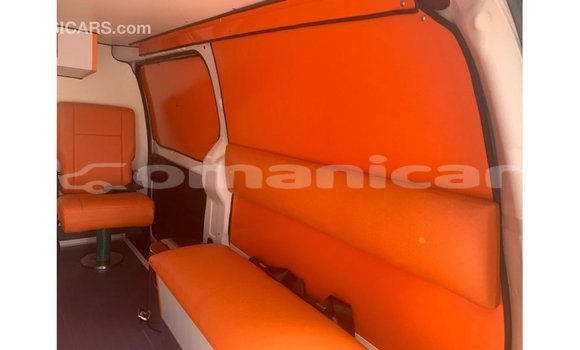 Buy Import Hyundai Accent White Car in Import - Dubai in Dhufar Buy Import Hyundai Accent White Car in Import - Dubai in Dhufar