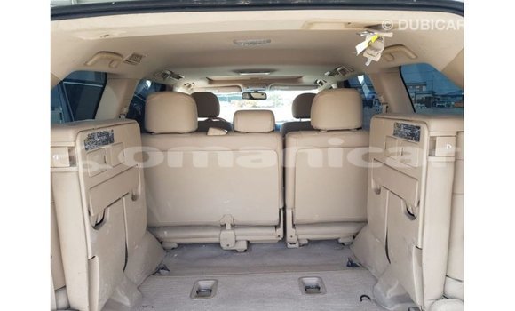 Buy Import Toyota Land Cruiser White Car in Import - Dubai in Dhufar Buy Import Toyota Land Cruiser White Car in Import - Dubai in Dhufar