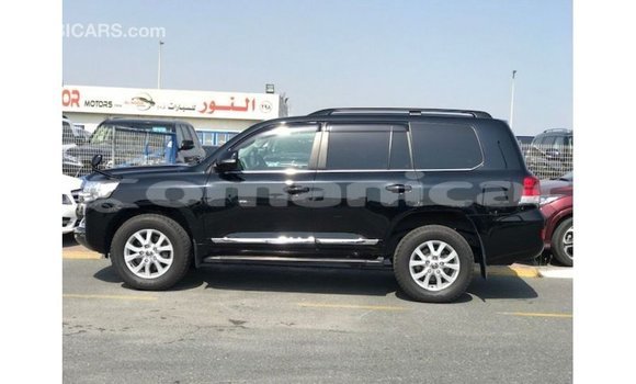 Buy Import Toyota Land Cruiser Black Car in Import - Dubai in Dhufar Buy Import Toyota Land Cruiser Black Car in Import - Dubai in Dhufar