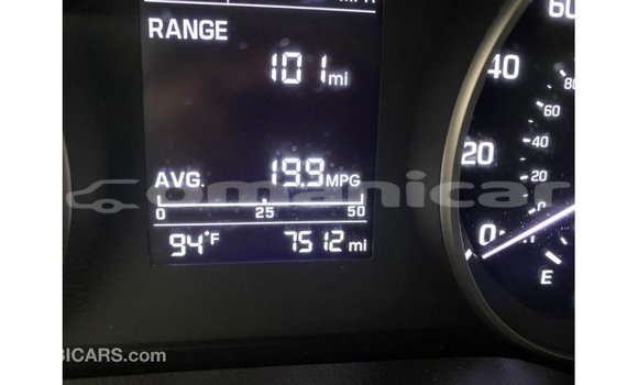 Buy Import Hyundai Elantra Black Car in Import - Dubai in Dhufar Buy Import Hyundai Elantra Black Car in Import - Dubai in Dhufar