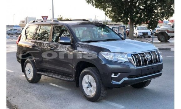 Buy Import Toyota Prado Black Car in Import - Dubai in Dhufar Buy Import Toyota Prado Black Car in Import - Dubai in Dhufar
