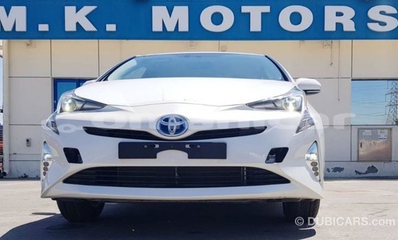 Buy Import Toyota Prius White Car in Import - Dubai in Dhufar Buy Import Toyota Prius White Car in Import - Dubai in Dhufar