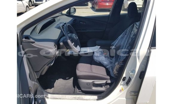 Buy Import Toyota Prius White Car in Import - Dubai in Dhufar Buy Import Toyota Prius White Car in Import - Dubai in Dhufar