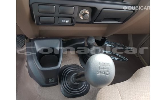 Buy Import Toyota Land Cruiser Beige Car in Import - Dubai in Dhufar Buy Import Toyota Land Cruiser Beige Car in Import - Dubai in Dhufar