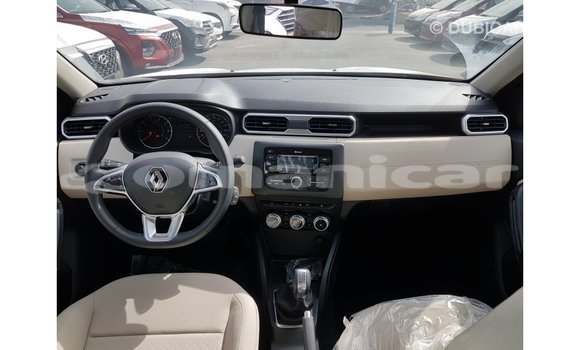 Buy Import Renault 19 Green Car in Import - Dubai in Dhufar Buy Import Renault 19 Green Car in Import - Dubai in Dhufar