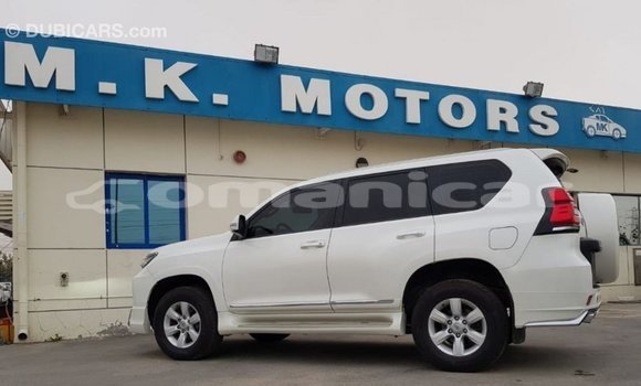 Buy Import Toyota Prado White Car in Import - Dubai in Dhufar Buy Import Toyota Prado White Car in Import - Dubai in Dhufar