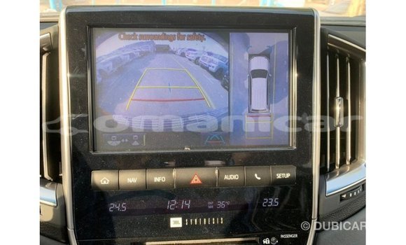 Buy Import Toyota Land Cruiser Black Car in Import - Dubai in Dhufar Buy Import Toyota Land Cruiser Black Car in Import - Dubai in Dhufar