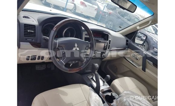 Buy Import Mitsubishi Pajero Red Car in Import - Dubai in Dhufar Buy Import Mitsubishi Pajero Red Car in Import - Dubai in Dhufar
