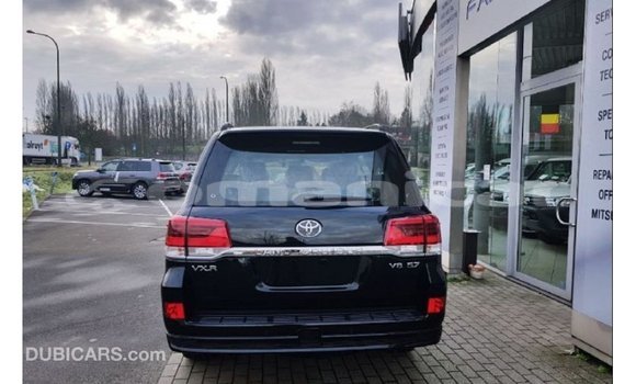 Buy Import Toyota Land Cruiser Black Car in Import - Dubai in Dhufar Buy Import Toyota Land Cruiser Black Car in Import - Dubai in Dhufar