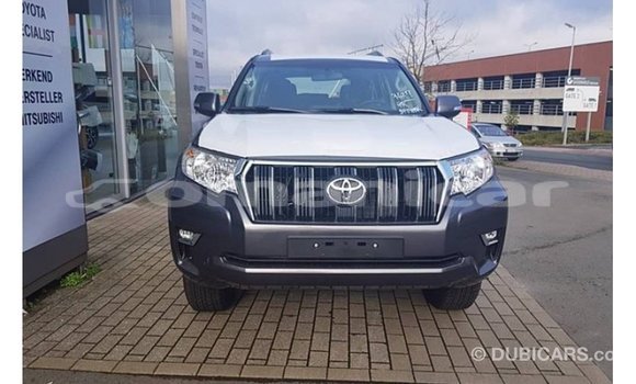 Buy Import Toyota Prado Black Car in Import - Dubai in Dhufar Buy Import Toyota Prado Black Car in Import - Dubai in Dhufar