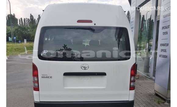 Buy Import Toyota Hiace White Car in Import - Dubai in Dhufar Buy Import Toyota Hiace White Car in Import - Dubai in Dhufar