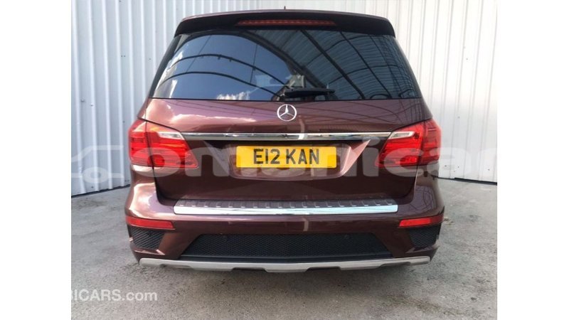 Big with watermark mercedes benz gle dhufar import dubai 3588