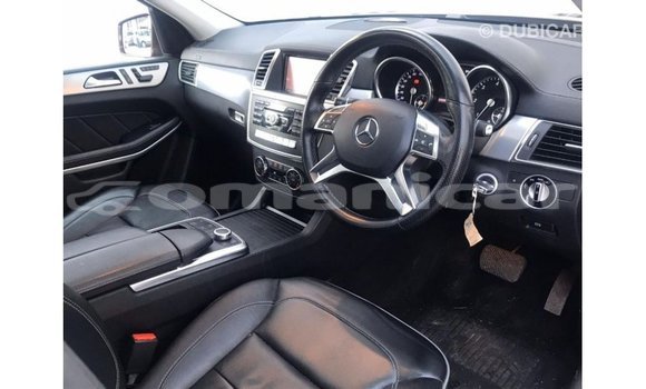 Buy Import Mercedes-Benz GLE Black Car in Import - Dubai in Dhufar Buy Import Mercedes-Benz GLE Black Car in Import - Dubai in Dhufar