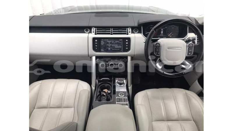 Big with watermark land rover range rover dhufar import dubai 3595