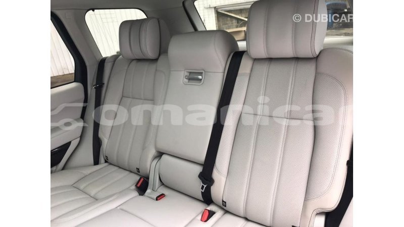 Big with watermark land rover range rover dhufar import dubai 3595