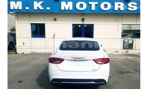 Buy Import Chrysler 200 White Car in Import - Dubai in Dhufar Buy Import Chrysler 200 White Car in Import - Dubai in Dhufar