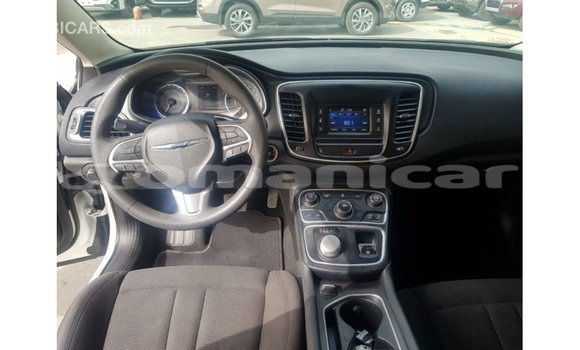 Buy Import Chrysler 200 White Car in Import - Dubai in Dhufar Buy Import Chrysler 200 White Car in Import - Dubai in Dhufar