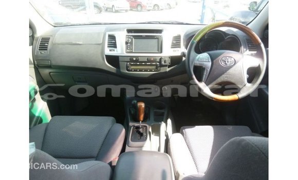 Buy Import Toyota Hilux Other Car in Import - Dubai in Dhufar Buy Import Toyota Hilux Other Car in Import - Dubai in Dhufar
