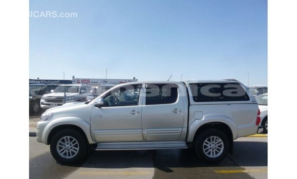 Buy Import Toyota Hilux Other Car in Import - Dubai in Dhufar Buy Import Toyota Hilux Other Car in Import - Dubai in Dhufar