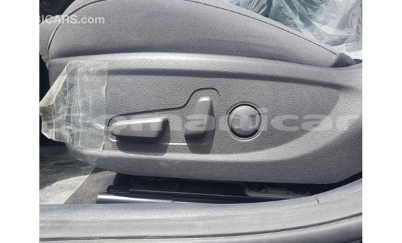 Buy Import Kia Cadenza Blue Car in Import - Dubai in Dhufar Buy Import Kia Cadenza Blue Car in Import - Dubai in Dhufar