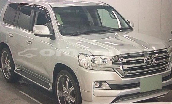 Buy Import Toyota Land Cruiser Other Car in Import - Dubai in Dhufar Buy Import Toyota Land Cruiser Other Car in Import - Dubai in Dhufar
