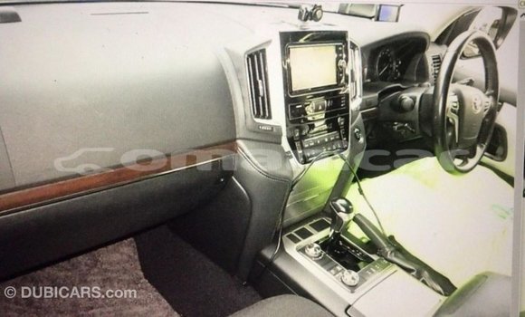 Buy Import Toyota Land Cruiser Other Car in Import - Dubai in Dhufar Buy Import Toyota Land Cruiser Other Car in Import - Dubai in Dhufar