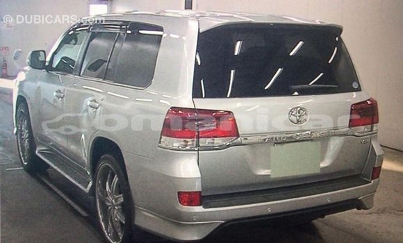 Buy Import Toyota Land Cruiser Other Car in Import - Dubai in Dhufar Buy Import Toyota Land Cruiser Other Car in Import - Dubai in Dhufar
