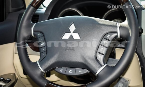 Buy Import Mitsubishi Pajero Other Car in Import - Dubai in Dhufar Buy Import Mitsubishi Pajero Other Car in Import - Dubai in Dhufar